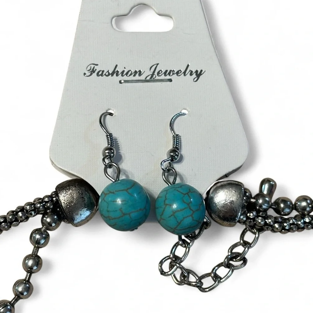 NWT Rose & Turquoise Silver-Tone Necklace with Matching Earrings — NWT, ~9″ - Picture 3 of 5